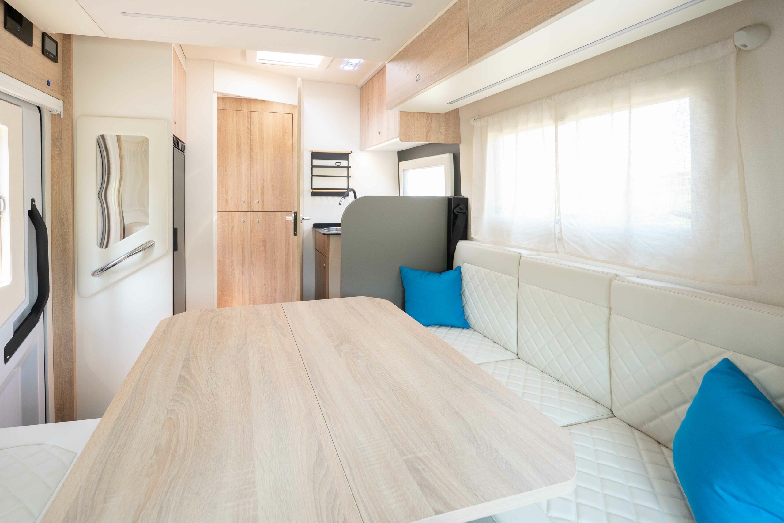 Interni 645 Special face-to-face