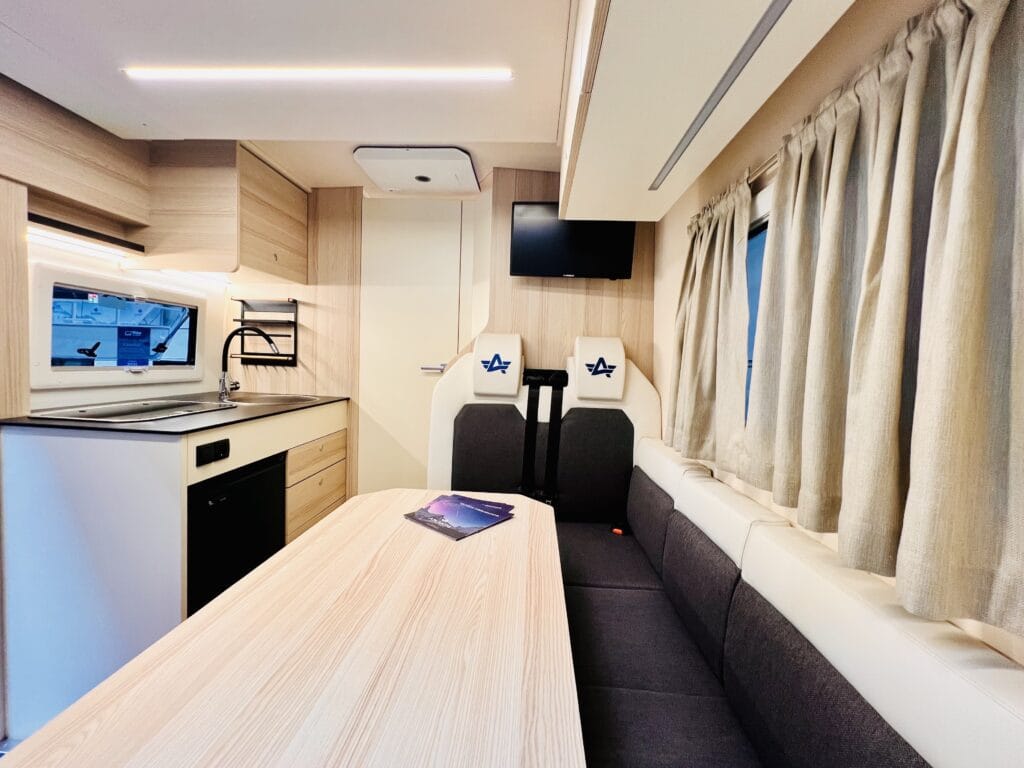Atlantis Camper - Caravan Dus25